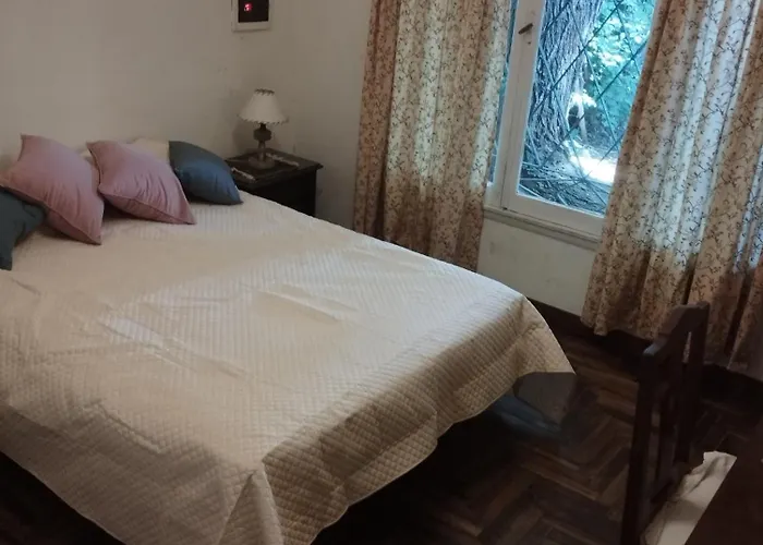 Excelente Casa 5 Ambientes